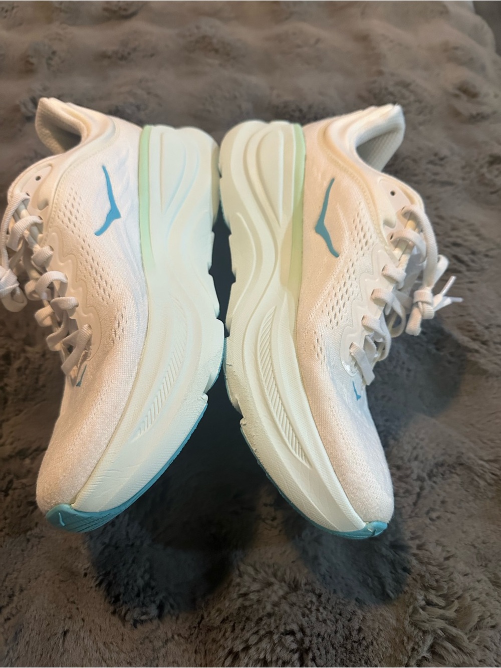 Hoka bondi 9B A cushioned Running Shoes - Picture 4 of 7